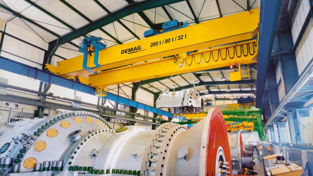 Process cranes for mechanical engineering